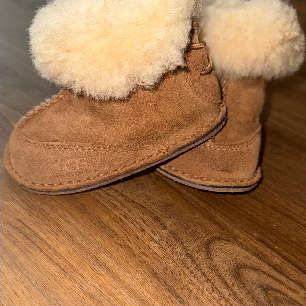 UGG Tan Suede Infant Booties with Cream Fur